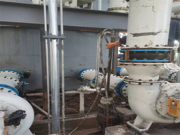 南湖设备基础沉降下沉注浆加固增加荷载